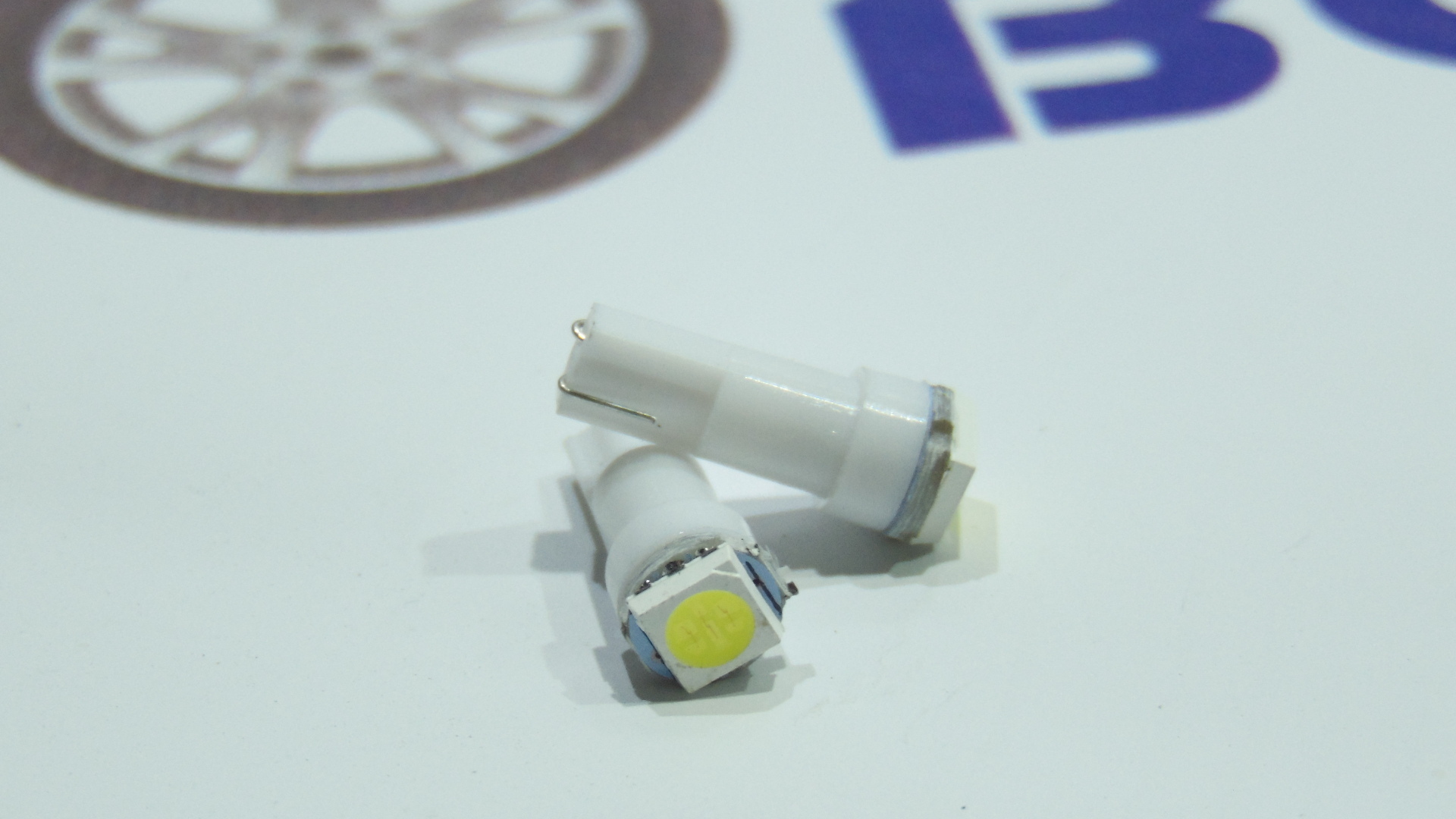 Лампа щитка приборов белая T5 (w2.0-4.6D)  (комплект 2шт)
